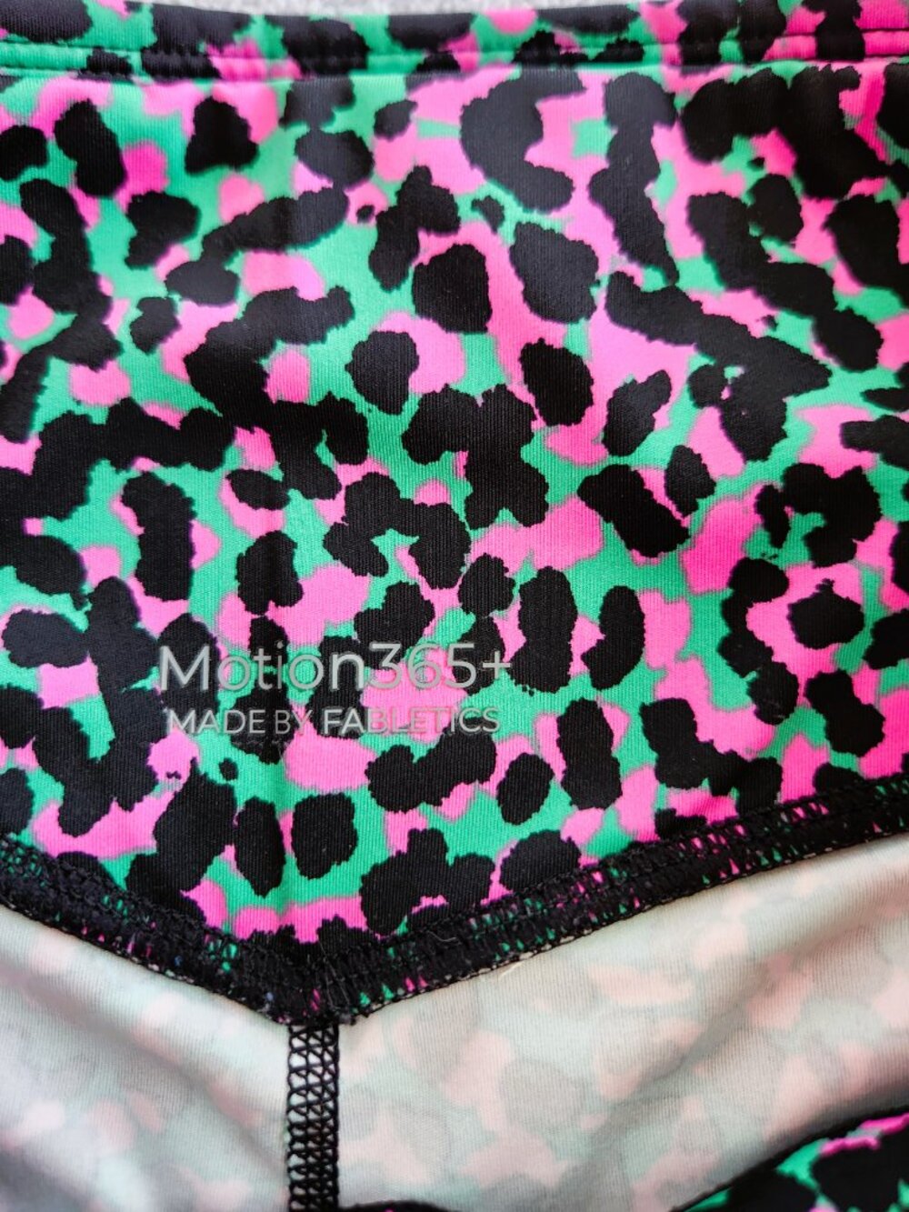 Fabletics On-The-Go Med Impact Bra & Anywhere Motion 365+ High-Waisted Leggings - Picture 7 of 7